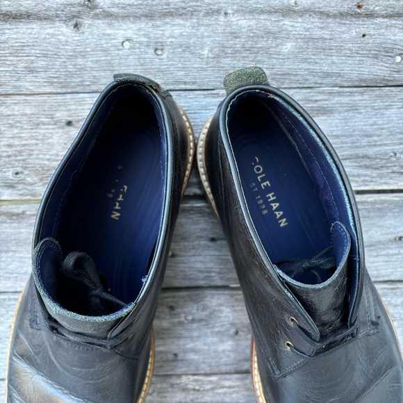 COLE HAAN ‘Tyler’ Grand Chukka Boots - Picture 7 of 9
